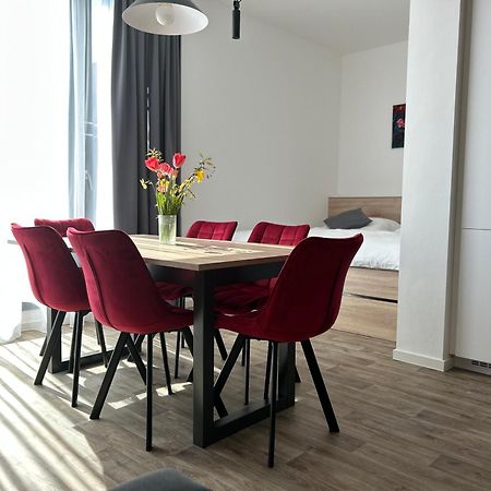 Apartman X28 米库洛夫 外观 照片