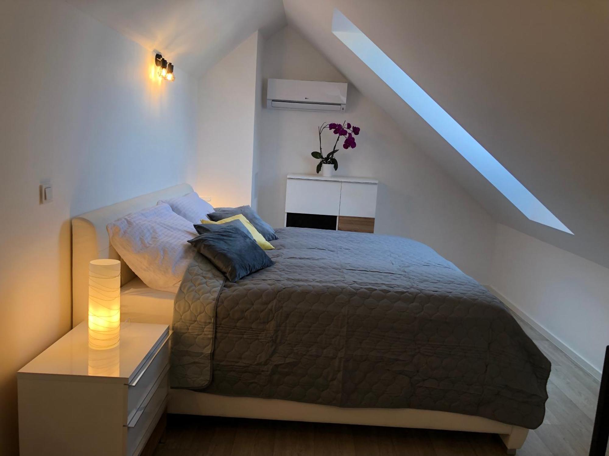 Apartman X28 米库洛夫 外观 照片