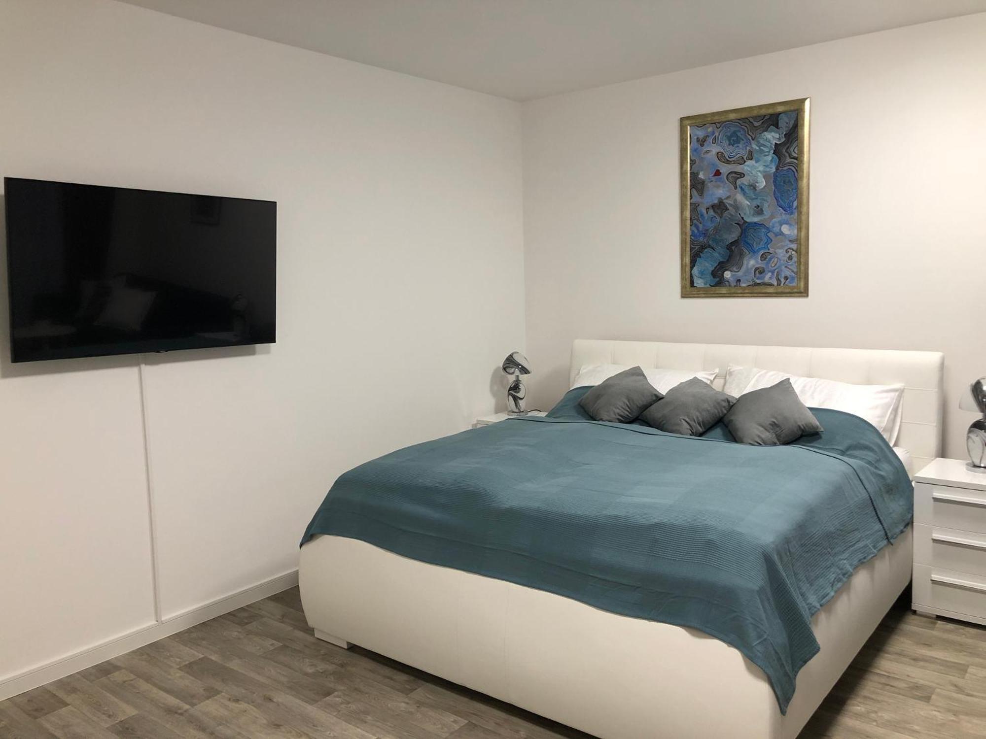 Apartman X28 米库洛夫 外观 照片